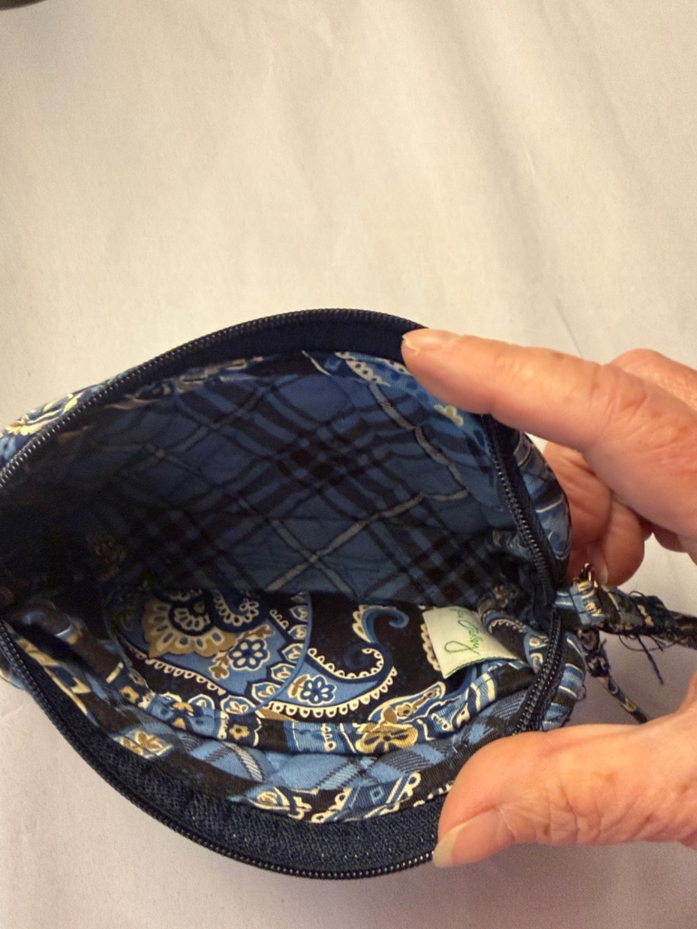 Vera Bradley Navy Blue Paisley Quilted Wristlet with Gold Accents - Picture 4 of 4